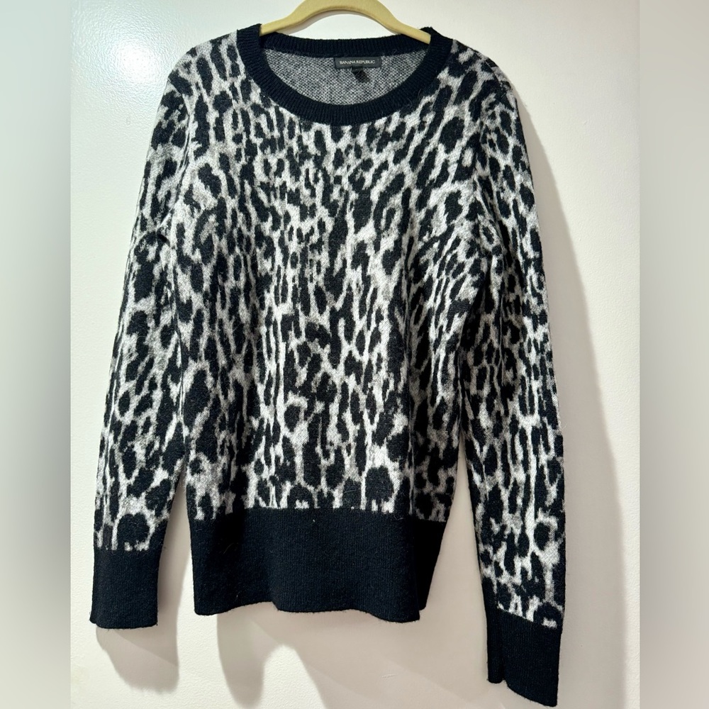 Banana Republic Leopard Print Sweater